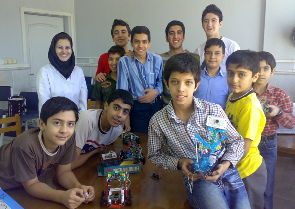 کلاس رباتیک بچه ها