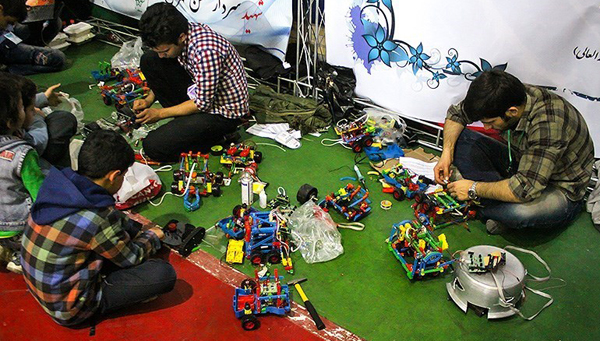 مسابقه ساخت ربات