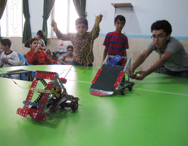 شور و شوق رباتیک